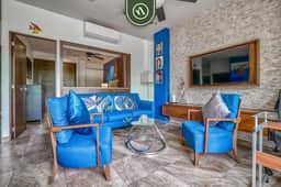 Residences by Pinnacle 207