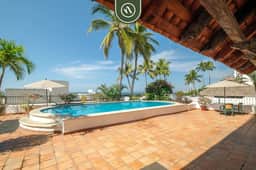 One Beach Street 109 C