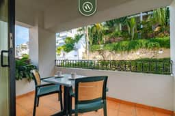 One Beach Street 306 B