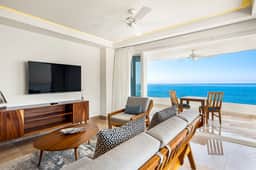 Blue Horizon 1101 at Residences - Image 4