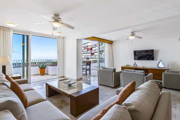 Grand Miramar A601 - Image 1