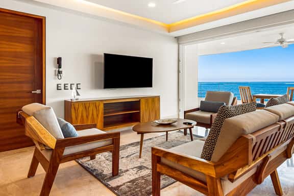 Blue Horizon 203 at Residences - Image 1