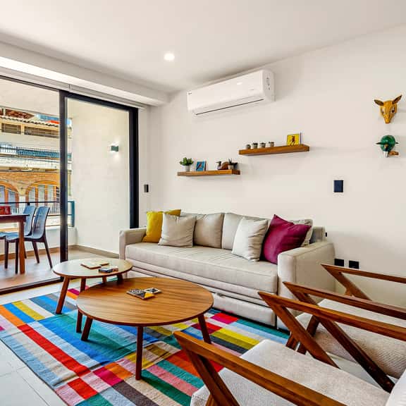 Serenity Condos # 201 - Imagen 1
