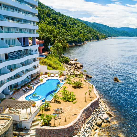 Blue Horizon 801 at Residences - Image 1