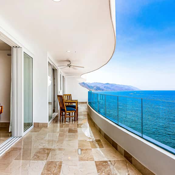 Blue Horizon 903 at Residences - Image 1