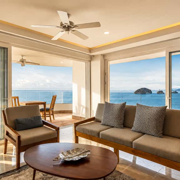 Blue Horizon 1101 at Residences - Image 1