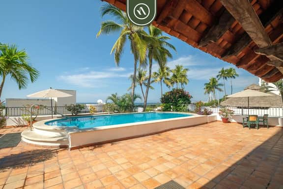 One Beach Street 307 B