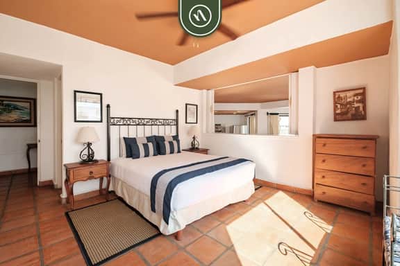 One Beach Street 608 B