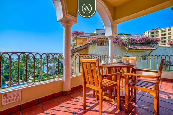 Velas Vallarta 2601