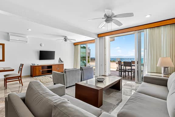 Grand Miramar A502