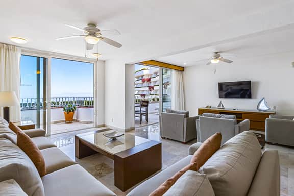 Grand Miramar A601