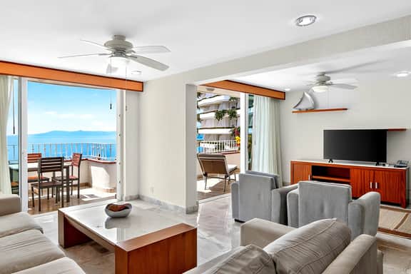 Grand Miramar A201