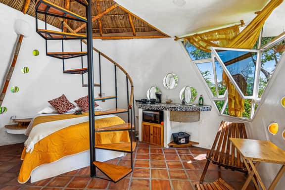 Villa Heliconia