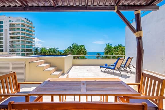 Nitta Condo # 304 Penthouse