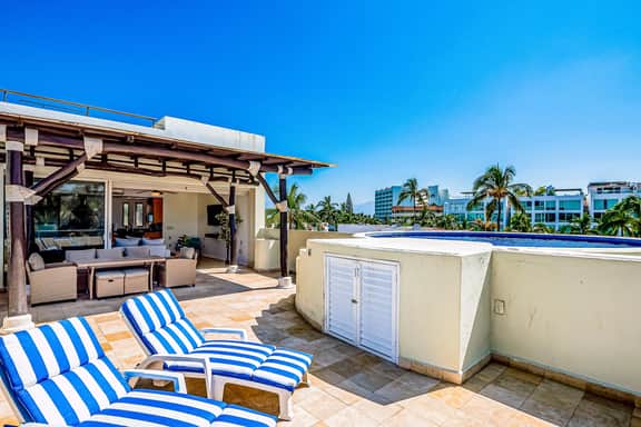 Nitta Condo # 310 Penthouse