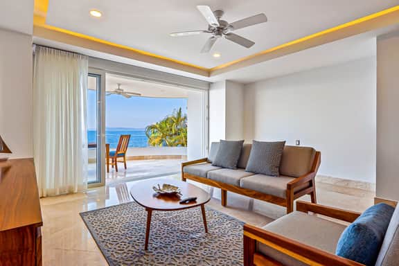 Blue Horizon 201 at Residences