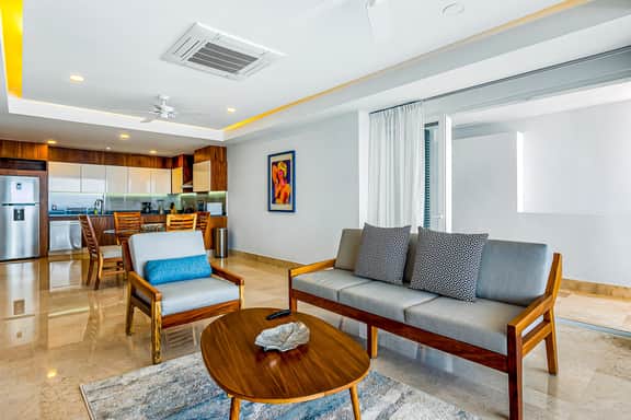 Blue Horizon 304 at Residences