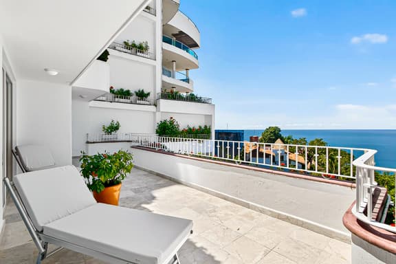 Grand Miramar A502