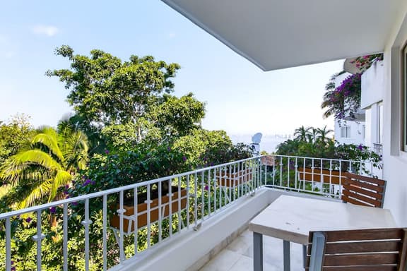 Grand Miramar B103