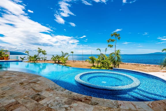 Blue Horizon 601 at Residences