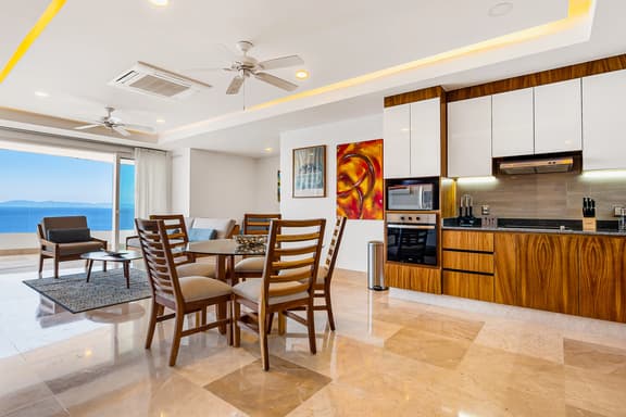 Blue Horizon 603 at Residences
