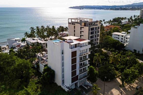 Quinta Banderas Bay 502- Blue Wave Hideaway