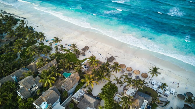 ¿Es una buena inversión el mercado inmobiliario de Tulum? Tulum vs. Cancún: perspectivas del alquiler vacacional