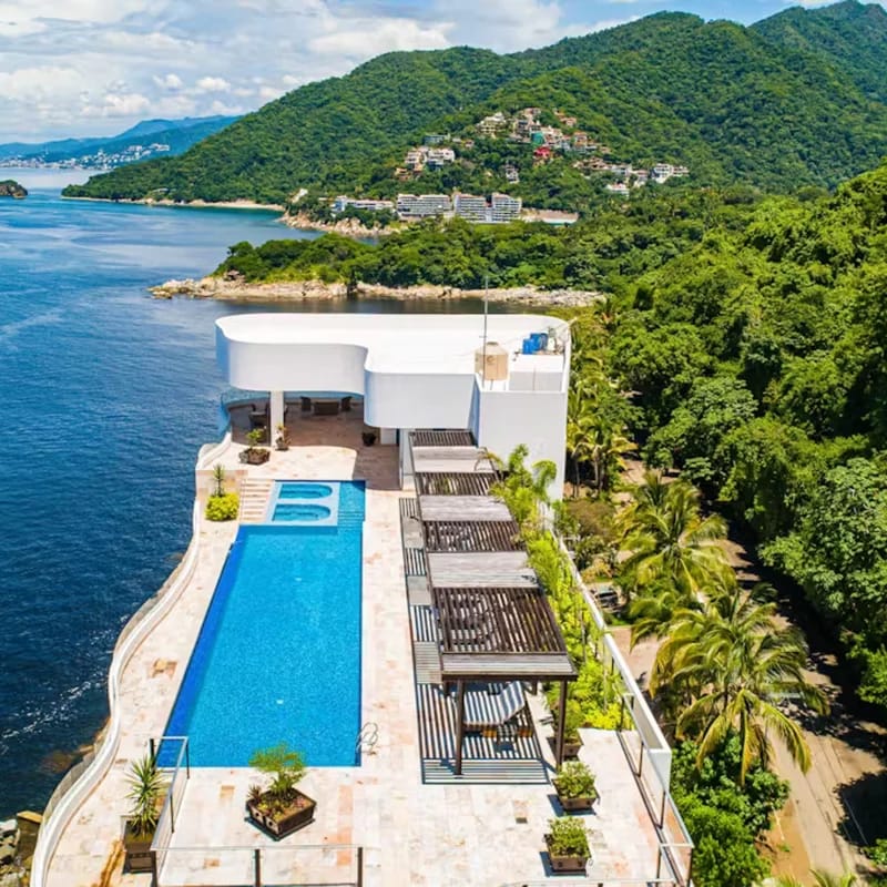 Blue Horizon 201 at Residences