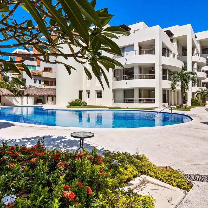Nitta Condo # 109